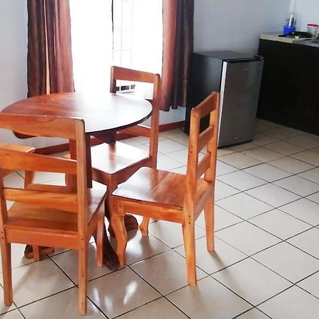 Apartamentos Villa Arenal #3 La Fortuna Buitenkant foto
